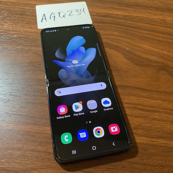 Samsung Galaxy Z Flip4 5G - Unlocked, Graphite, 256 GB, 8 GB, SM-F721U1