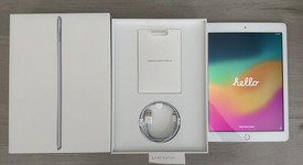 Good
													Apple iPad 6th Gen - Wi-Fi, Silver, 32 GB, A1893, photo 1 of 7