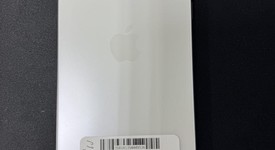Mint
													Apple iPhone 15 Pro Max - Unlocked Non-US, White, 256 GB, A3105, photo 1 of 6
