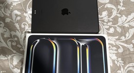 Mint
													Apple iPad Pro 11" (M4) 2024 - Wi-Fi, Black, 256 GB, 8 GB, A2836, Standard Glass, photo 2 of 11