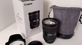 Mint
													Canon EF 24-70mm f2.8L II USM, photo 1 of 12