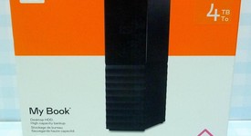 New
													Western Digital HDD, photo 1 of 3