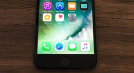 Good
													Apple iPhone 6 - Unlocked, Gray, 128 GB, A1549, photo 1 of 7
