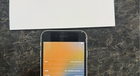 Fair
													Apple iPhone SE 3rd Gen 2022 - Unlocked, Starlight, 64 GB, A2595, photo 2 of 3