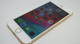 Good
													Apple iPhone 6 - Unlocked, Gold, 64 GB, A1549, photo 1 of 10