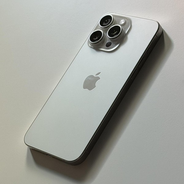 Apple iPhone 15 Pro Max - Unlocked, 256 GB, White, A2849