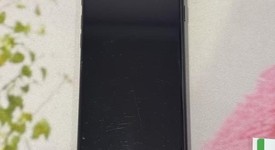 Fair
													Apple iPhone SE 2nd Gen 2020 - Unlocked, Black, 64 GB, A2275, photo 3 of 8