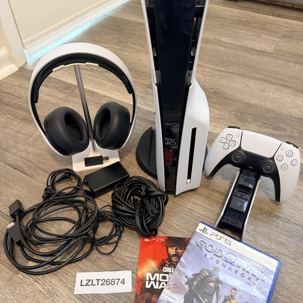 PlayStation 5 Slim Standard Edition (2023) - White, 1 TB