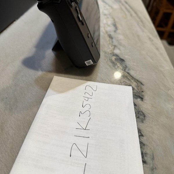 Lenovo Legion Go - 1 TB, Black, 16 GB, AMD Ryzen Z1 Extreme