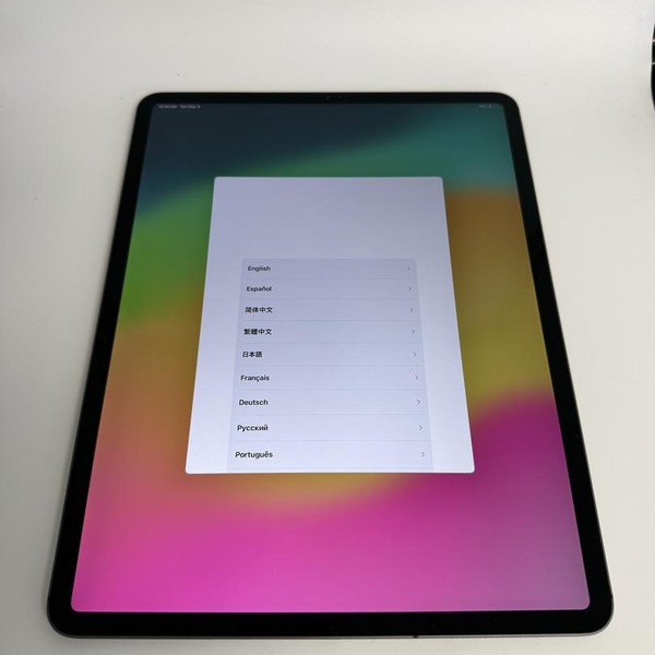 Apple iPad Pro 12.9 inch 4th Gen 2020 - AT&T, 128 GB, Gray, A2069
