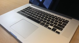 Good
													MacBook Pro 2015 (Retina) - 15" - Silver, 256 GB, 16 GB, photo 5 of 14