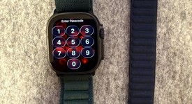 Good
													Apple Watch Ultra 2 49mm - Unlocked, Black, A2986, photo 3 of 10