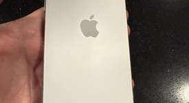 Mint
													Apple iPhone 16 Pro - Unlocked, White, 256 GB, A3083, photo 4 of 9