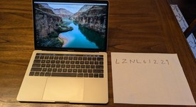Good
													MacBook Pro 2019 - 13" - I5, Silver, 128 GB, 8 GB, photo 3 of 10
