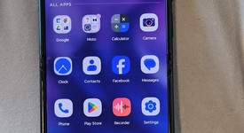 Good
													Motorola Razr Plus (2024) - Unlocked, Navy Blue, 256 GB, 12 GB, photo 2 of 13