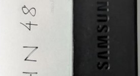 New
													Samsung Galaxy S22 Ultra - Unlocked, Burgundy, 128 GB, 8 GB, SM-S908U1, photo 4 of 5