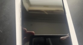 Good
													Apple iPhone SE 2nd Gen 2020 - Unlocked, Black, 64 GB, A2275, photo 3 of 17