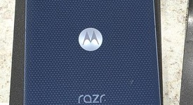 Mint
													Motorola Razr 2025 - Unlocked, Blue, 256 GB, 8 GB, photo 2 of 8