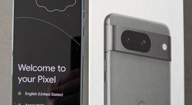 Mint
													Google Pixel 8 - Unlocked, Hazel, 128 GB, 8 GB, G9BQD, Sub-6 5G, photo 4 of 11