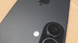 Good
													Apple iPhone 16 - Verizon, Black, 128 GB, A3081, photo 4 of 15