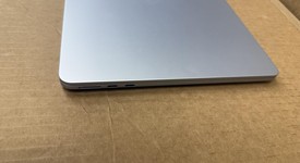 Good
													MacBook Air 2025 (M4) - 13" - Apple M4, Sky Blue, 256 GB, 16 GB, photo 5 of 9