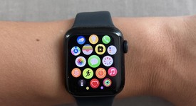 Good
													Apple Watch SE 2nd Gen 40mm - Midnight, A2722 - GPS, Aluminum, photo 6 of 6