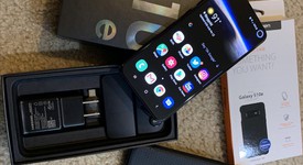 Mint
													Samsung Galaxy S10e - Unlocked, Black, 128 GB, 6 GB, SM-G970U1, photo 2 of 12