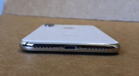 Good
													Apple iPhone X - Unlocked, Silver, 256 GB, A1901, GSM, photo 3 of 8