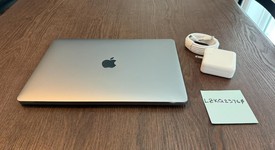 Fair
													MacBook Air 2020 - 13" - Apple M1, Gray, 512 GB, 16 GB, photo 5 of 11