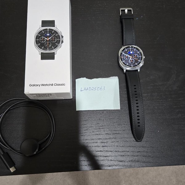 Samsung Galaxy Watch8 Classic - Wi-Fi, White, SM-L500, 46mm