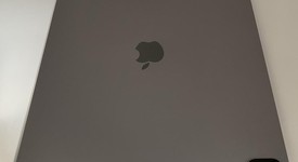 Good
													Apple iPad Pro 12.9" 6th Gen 2022 - Wi-Fi, Gray, 128 GB, photo 5 of 5