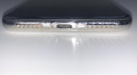 Good
													Apple iPhone X - Unlocked, Silver, 64 GB, A1865, photo 4 of 18