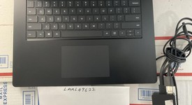 Good
													Microsoft Surface Laptop 3 - I7, Black, 256 GB, 16 GB, 15", photo 3 of 10