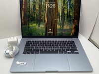 MacBook Air 2025 (M4) - 15"