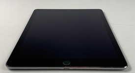 Fair
													Apple iPad Air 2 - Unlocked, Gray, 64 GB, photo 4 of 7