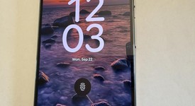 Good
													Google Pixel 9 Pro - Unlocked, Hazel, 128 GB, 16 GB, GR83Y, photo 3 of 5