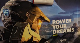 New
													Xbox Series X (2020) - Black, 1 TB, standard, photo 2 of 4