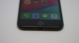 Good
													Apple iPhone 7 - Unlocked, Black, 128 GB, A1660, photo 2 of 11