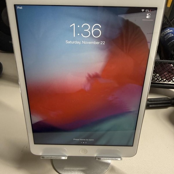 Apple iPad Mini 2 Retina - Wi-Fi, 32 GB, Silver