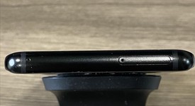 Good
													Samsung Galaxy S9 Plus - AT&T, Black, 64 GB, SM-G965U, photo 4 of 9