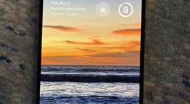 Mint
													Apple iPhone 15 Pro - Unlocked, Black, 1 TB, A2848, photo 2 of 9