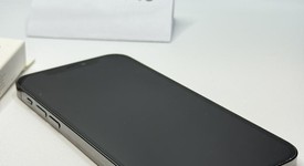 Good
													Apple iPhone 12 Pro - Unlocked, Graphite, 128 GB, A2341, photo 2 of 4