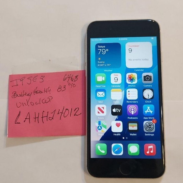 Apple iPhone SE 3rd Gen 2022 - Unlocked Non-US, 64 GB, Starlight, A2782
