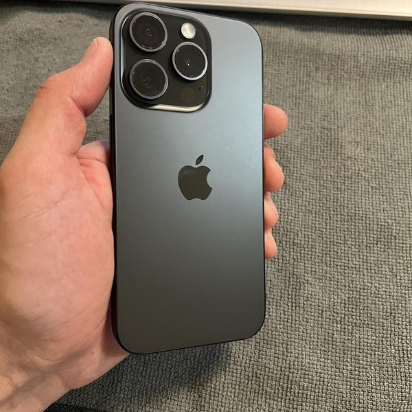 Apple iPhone 15 Pro - Unlocked, 128 GB, Black, A2848