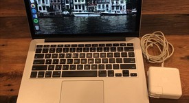 Good
													MacBook Pro 2015 (Retina) - 13" - Silver, 256 GB, 8 GB, photo 5 of 9