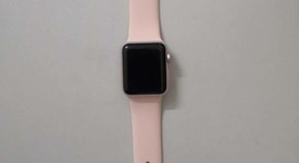 Good
													Apple Watch Series 2 38mm - Rose Gold, 8 GB, A1757, Aluminum, photo 1 of 7