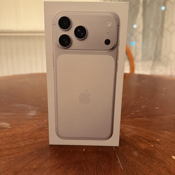 Apple iPhone 17 Pro Max - Unlocked, 256 GB, Silver, A3257