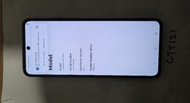 Good
													Motorola Razr Plus (2024) - Unlocked, Navy Blue, 256 GB, 12 GB, photo 4 of 10