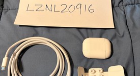 Used
													Apple AirPods Pro 3, photo 2 of 6