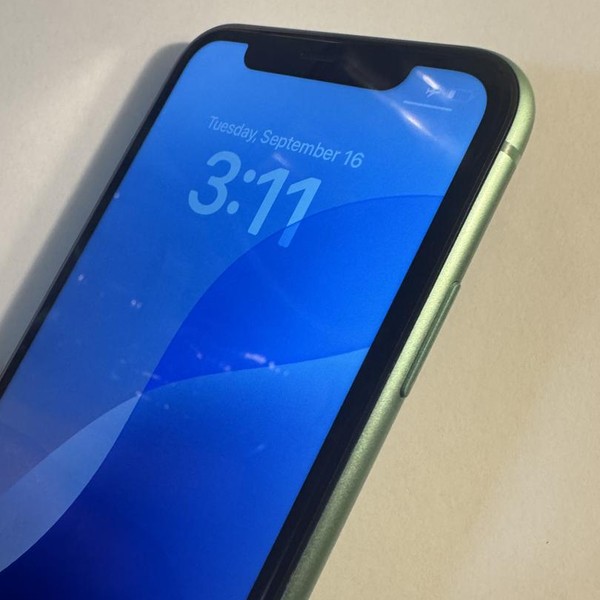 Apple iPhone 11 - Unlocked, 64 GB, Green, A2111